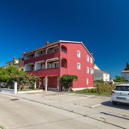 Apartments Boris Fažana Екстериор снимка