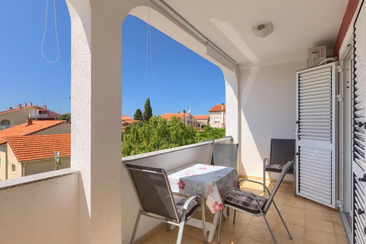Apartments Boris Fažana Екстериор снимка