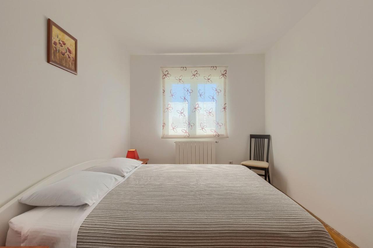 Apartments Boris Fažana Екстериор снимка