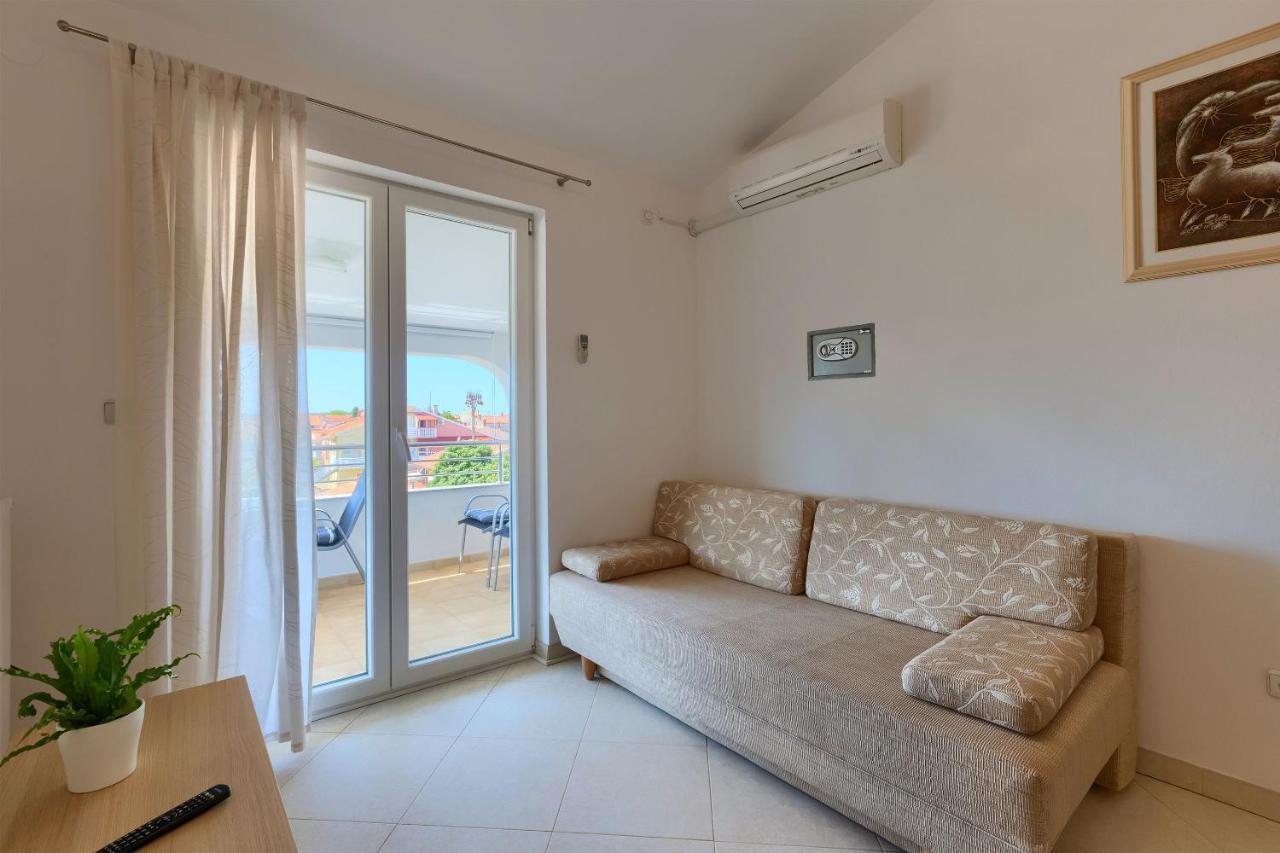 Apartments Boris Fažana Екстериор снимка