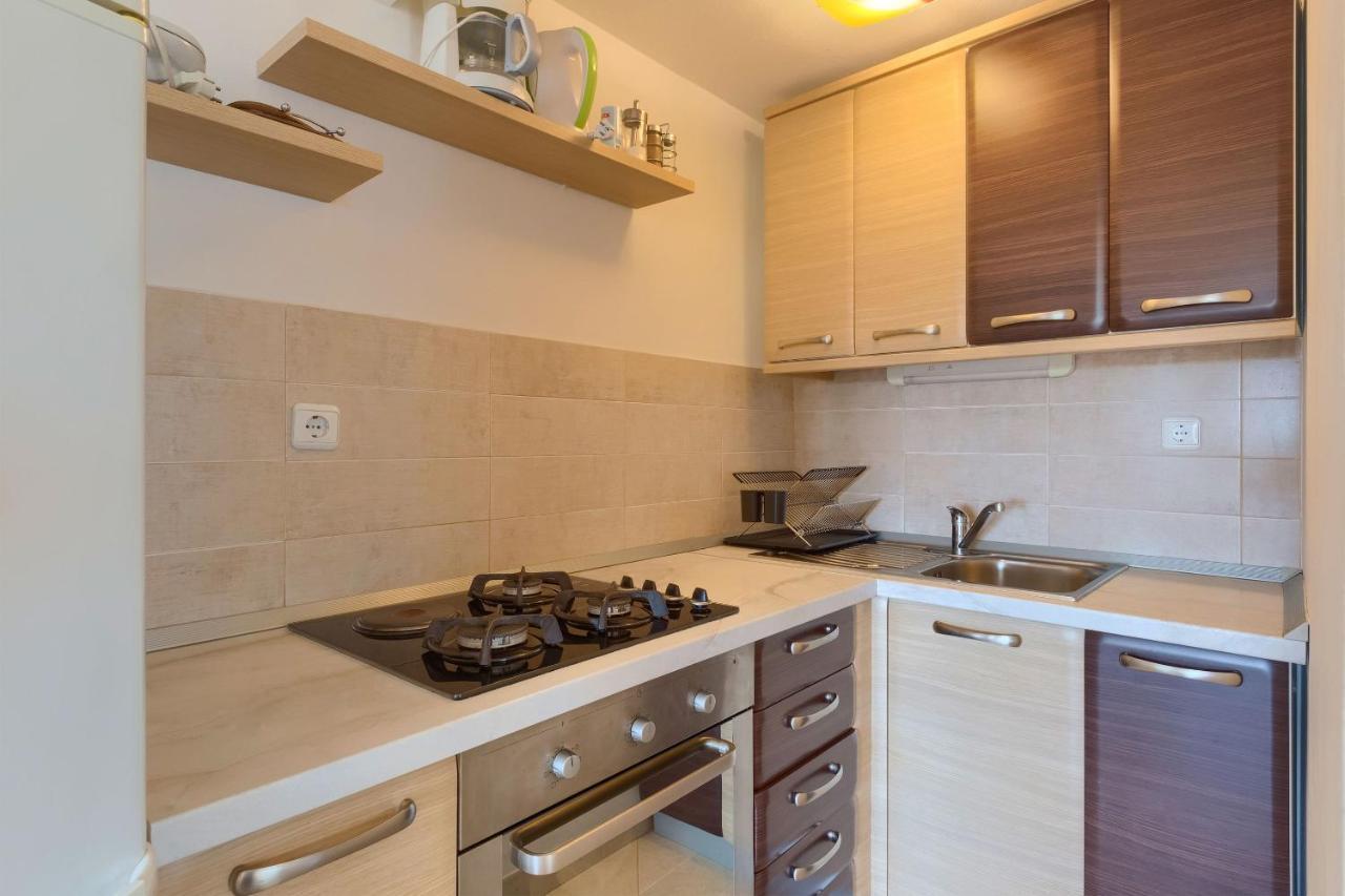 Apartments Boris Fažana Екстериор снимка