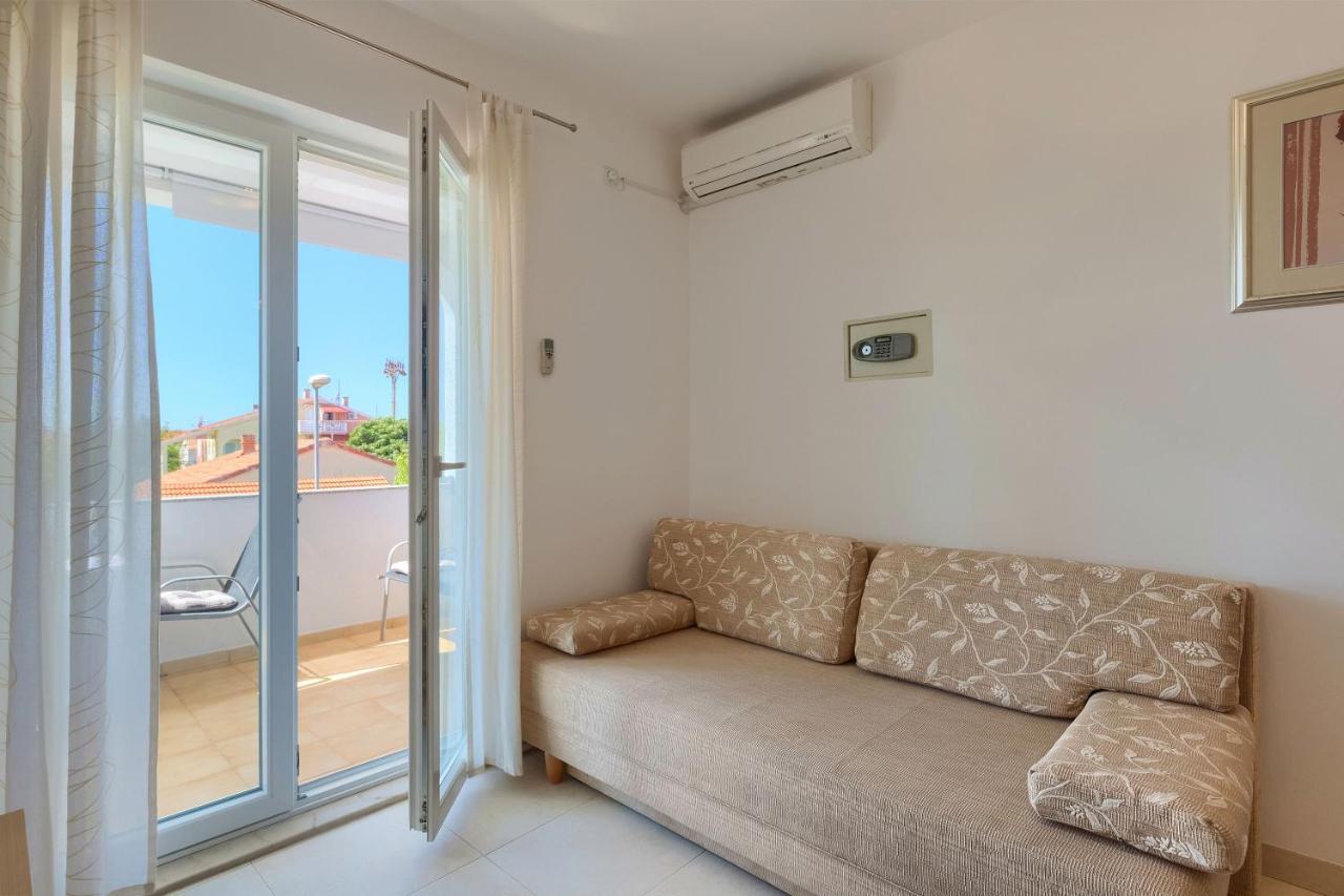 Apartments Boris Fažana Екстериор снимка